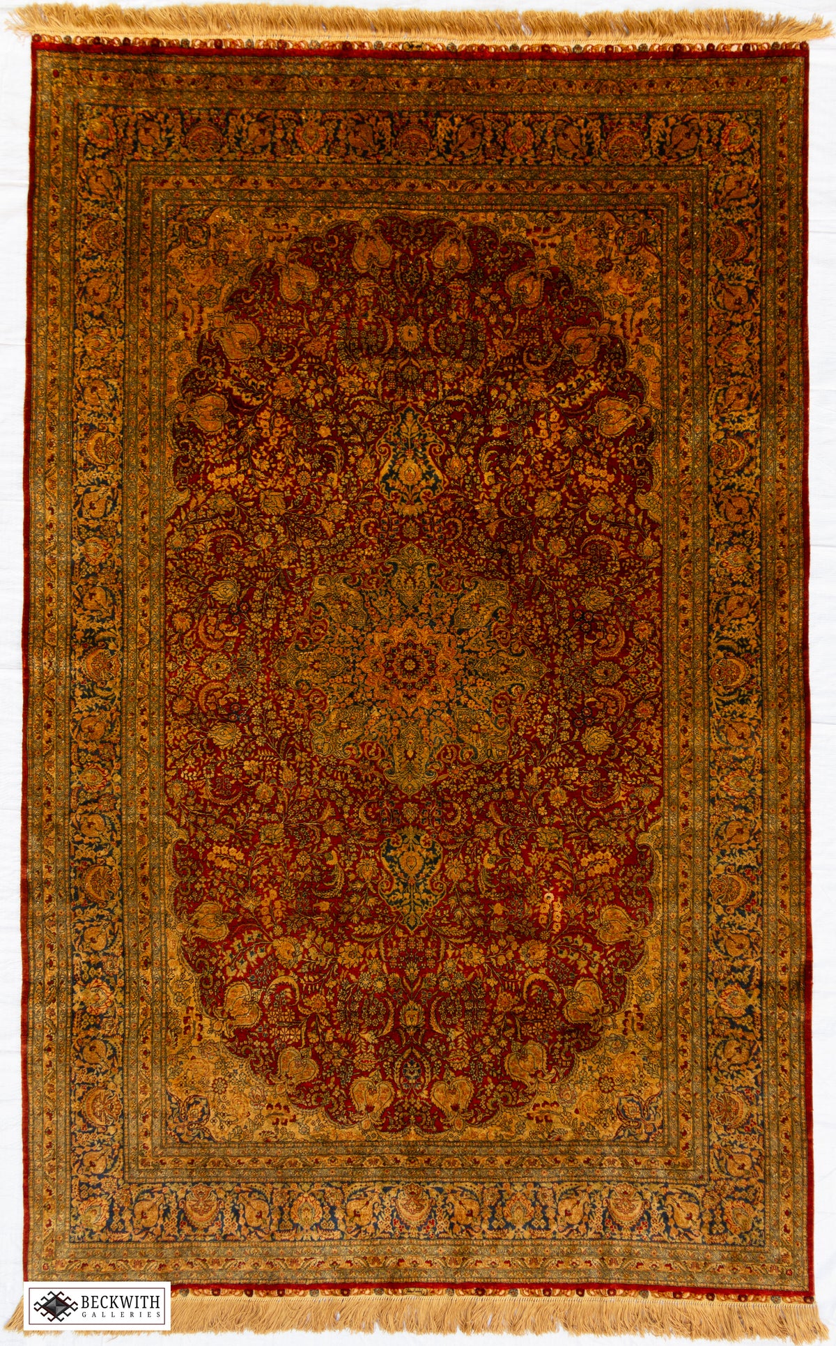 Qum 5'0" x 8'1"