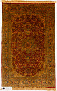 Qum 5'0" x 8'1"