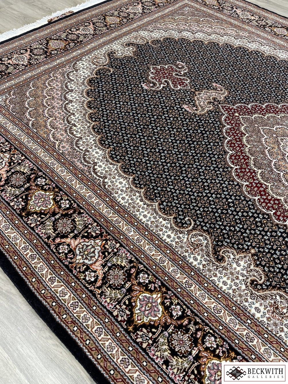 Tabriz Mahi 7x10