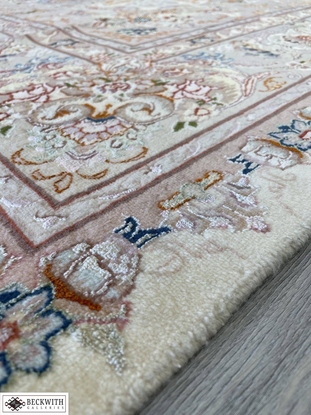 Tabriz 7'0" x 10'0"