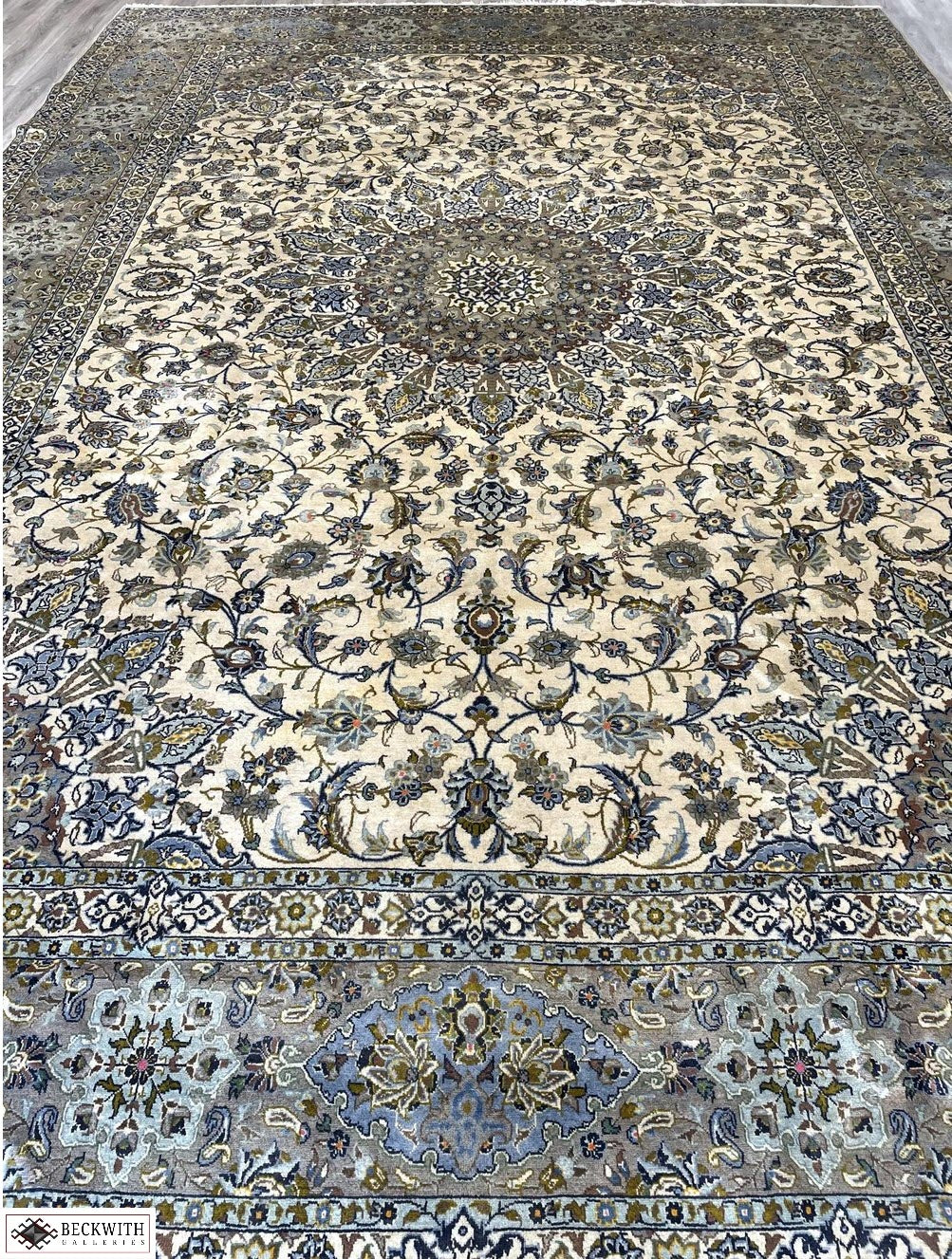 Kashan Oversize