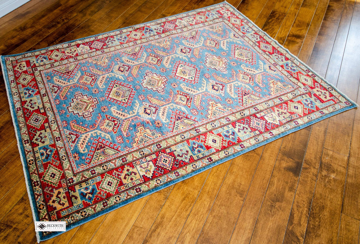 Kazak 4'10" x 6'7"