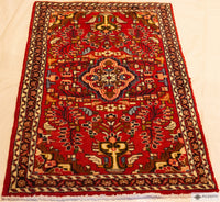 Hamadam 2'4" x 4'2"