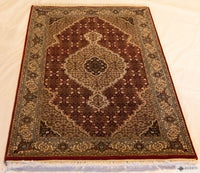 Indo Mahi 2'7" x 4'4"