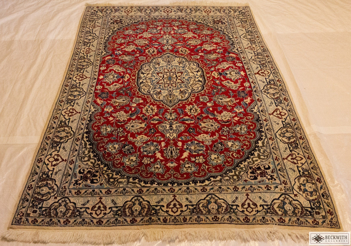 Nain 63 X 42 Rug