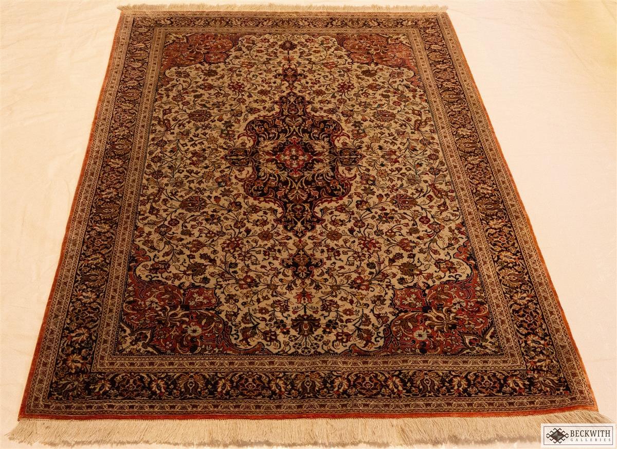 Qum 5 X 36 Rug