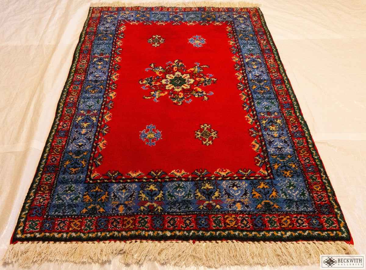 Vintage Sarouk 66 X 43 Rug