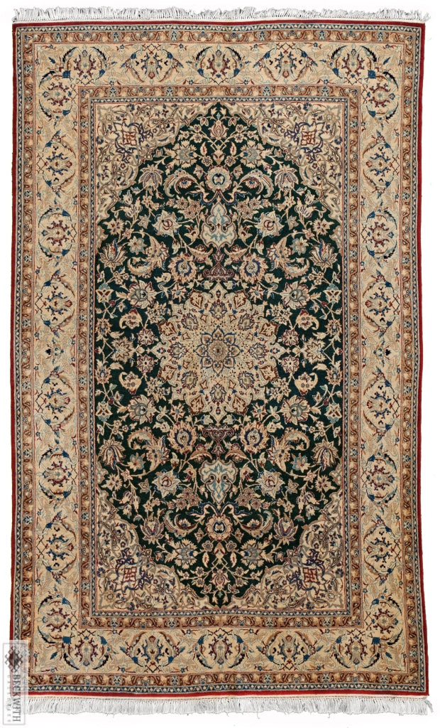 Antique Nain Ivory 4X6 Rug