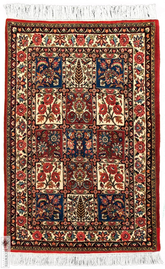 Bakhtiari Red 3X5 Rug