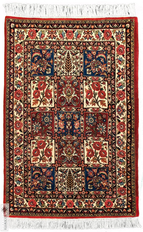 Bakhtiari Red 3X5 Rug