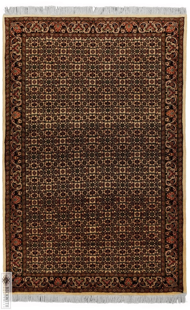 Bidjar Ivory 4X6 Rug