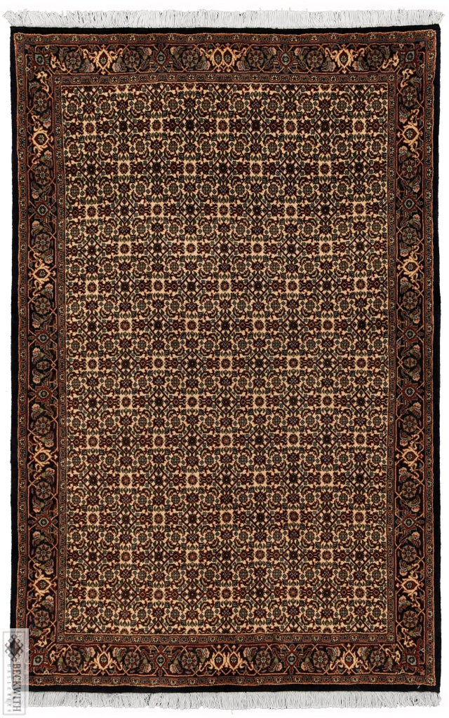 Bidjar Ivory 4X6 Rug