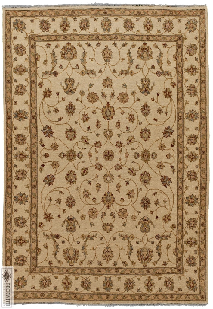 Chobi Collection Beige 5 X 8 Rug