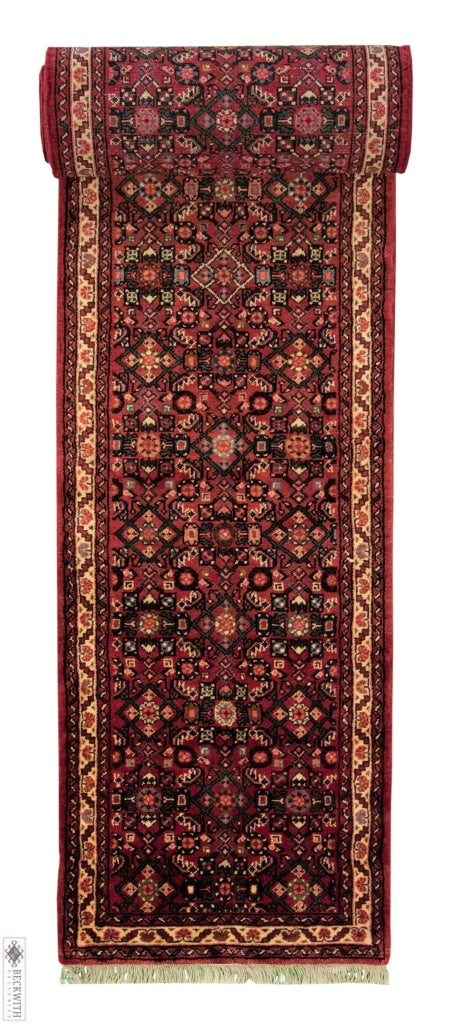 Hosseinabad Runner Red 29 X 177 Rug