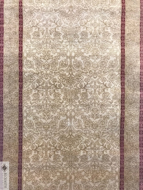 Indo Tabriz 99 X 26 Rug