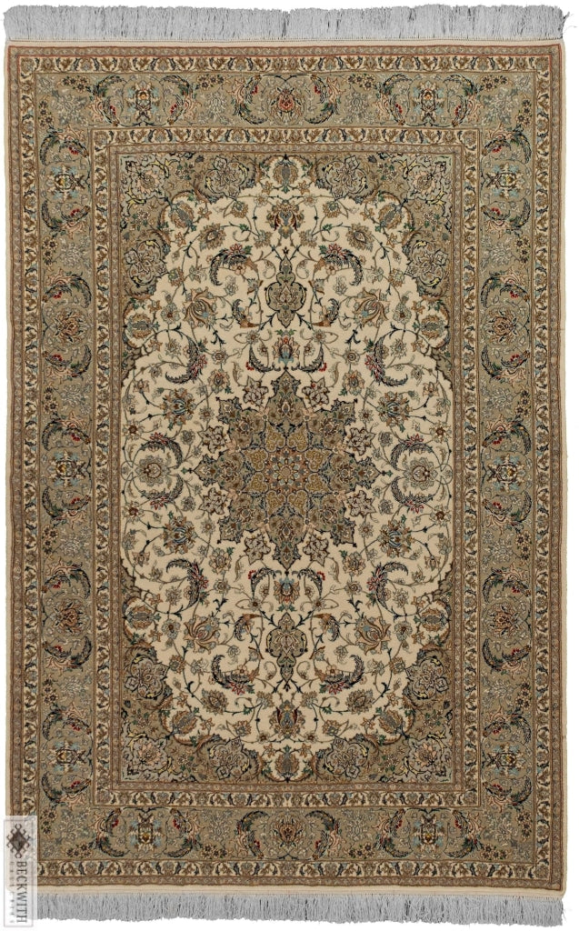 Isfahan Ivory 5X8 Rug
