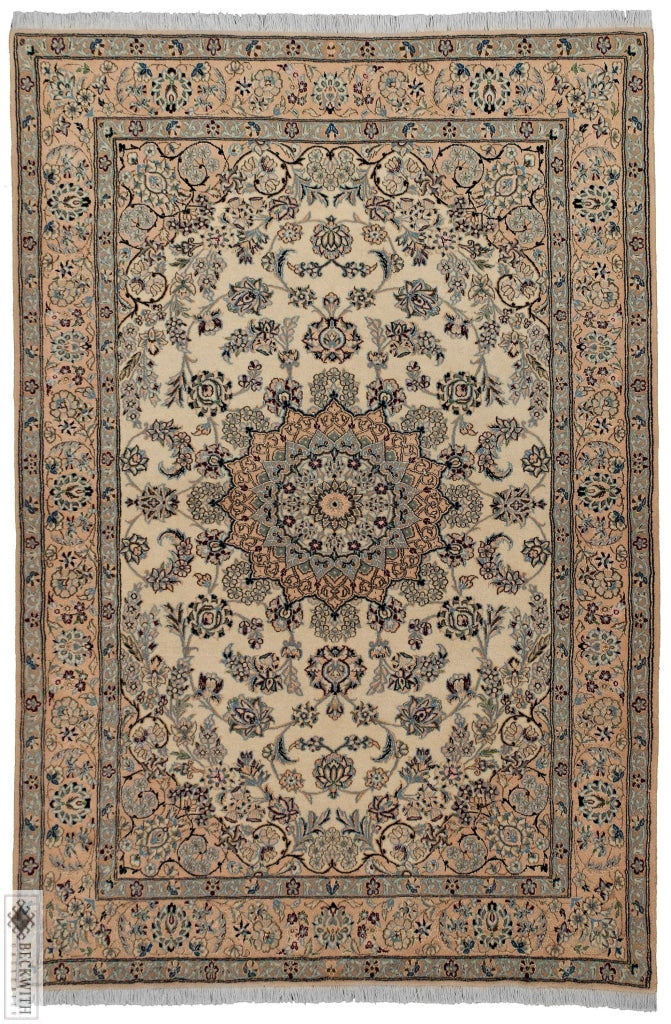 Nain Ivory 5X8 Rug