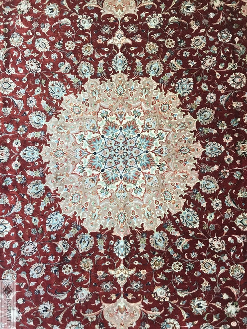 Qum 100% Silk 117 X 8 Rug