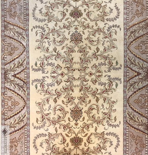 Tabriz 97 X 52 Rug