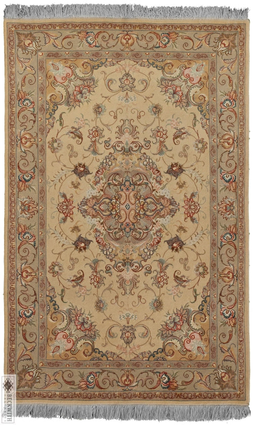 Tabriz Ivory 3X5 Rug