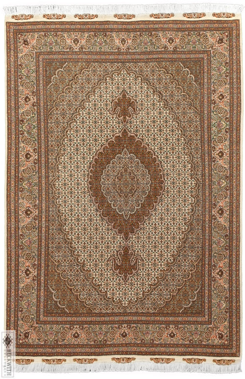 Tabriz Ivory 5X7 Rug