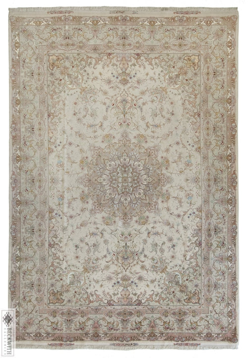 Tabriz Ivory 8X12 Rug