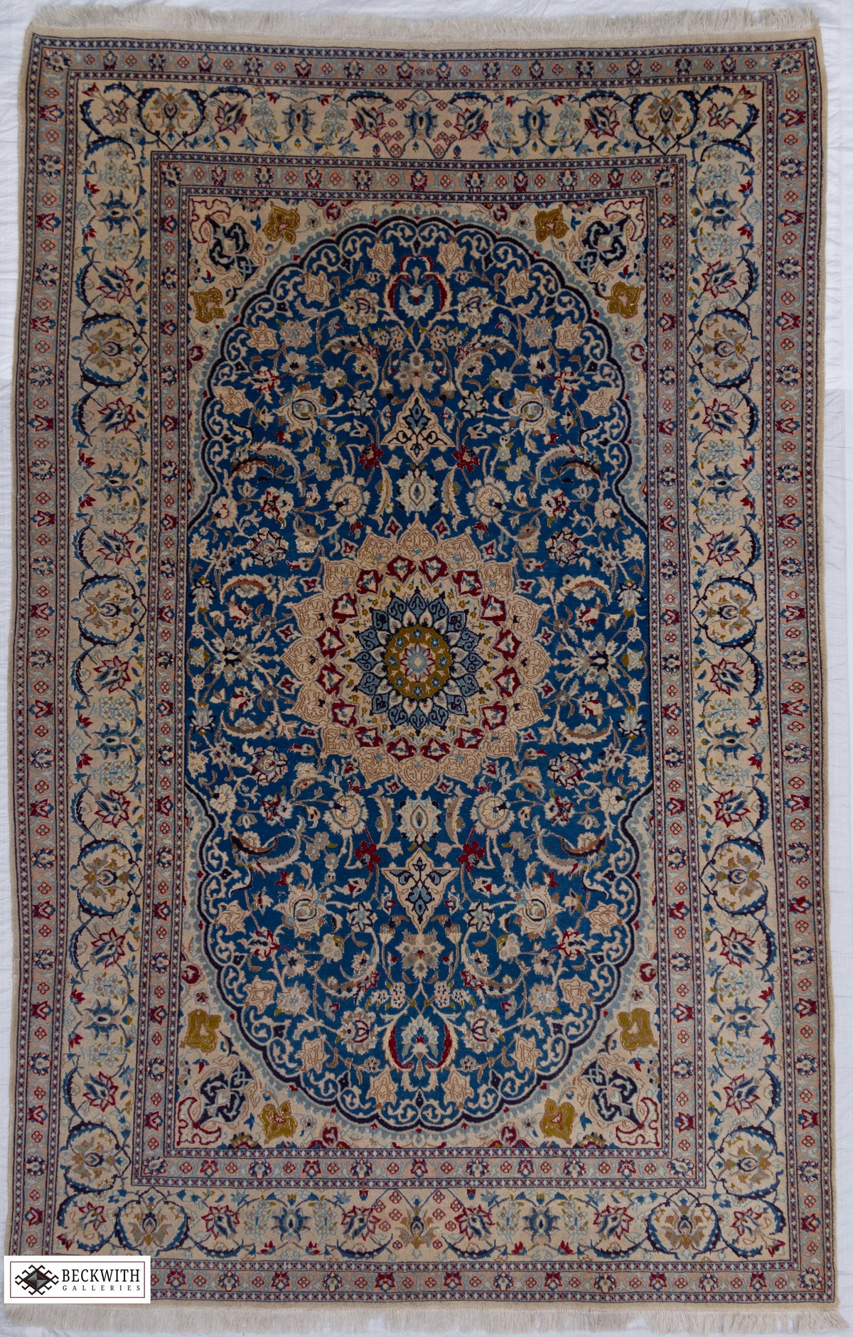 Nain Vintage 6'6" x 10'3"