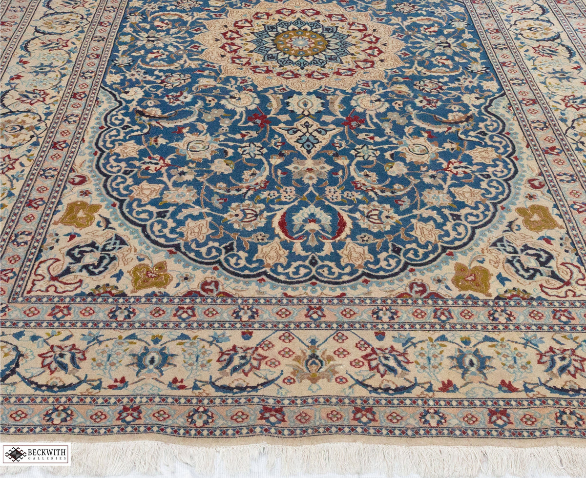 Nain Vintage 6'6" x 10'3"