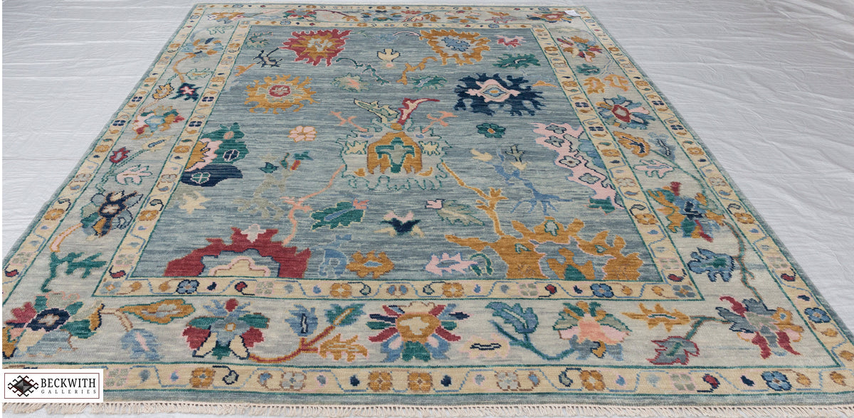 Oushak 8'1" x 10'9"