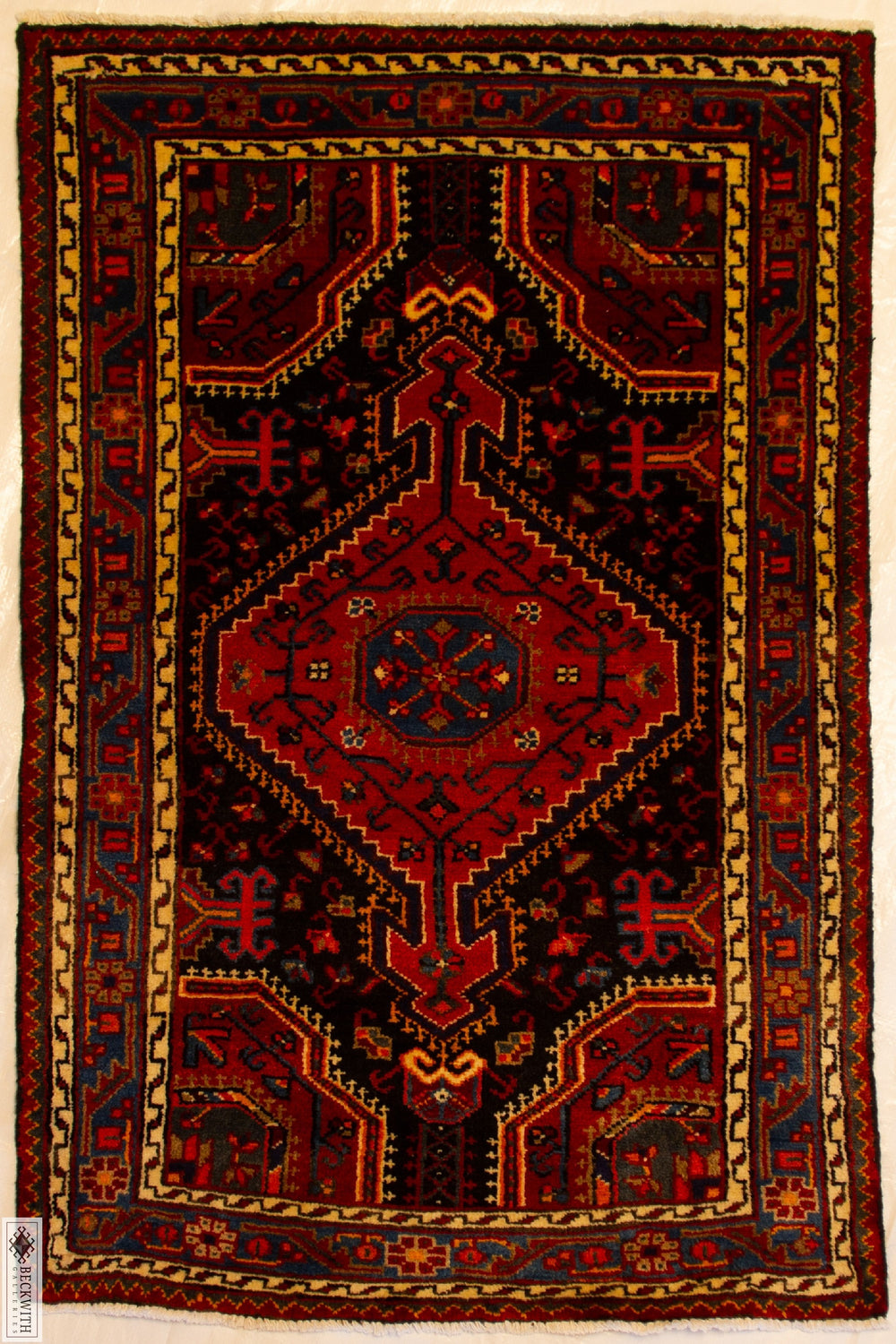 Hamadam Tribal Persian 3x4 rug made of wool & cotton