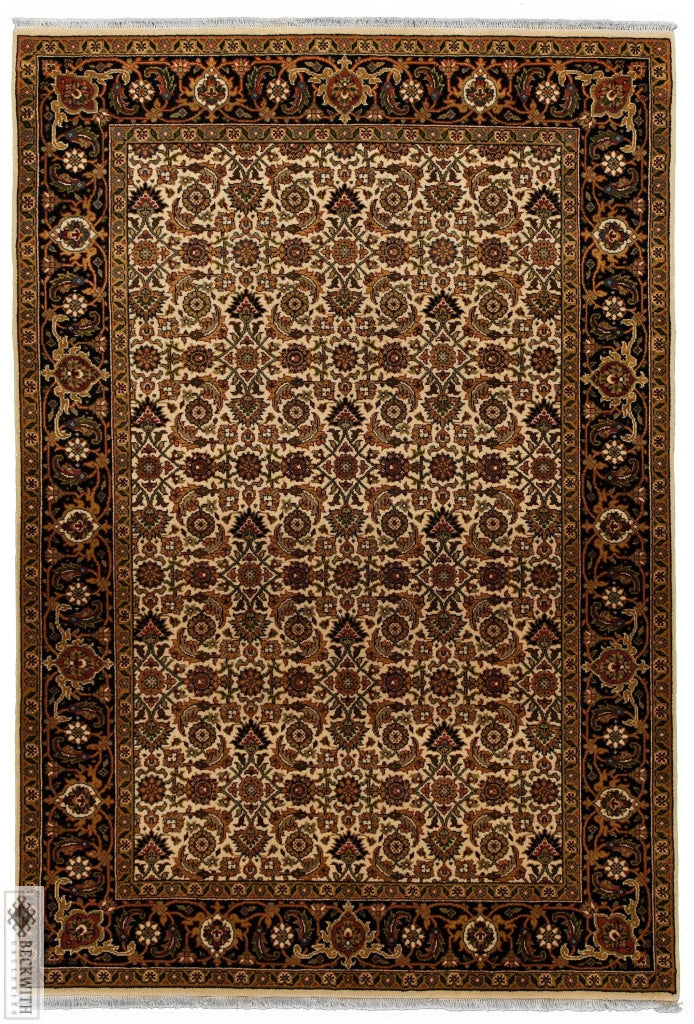 Indo Collection- Herati Ivory 4 X 6 Rug