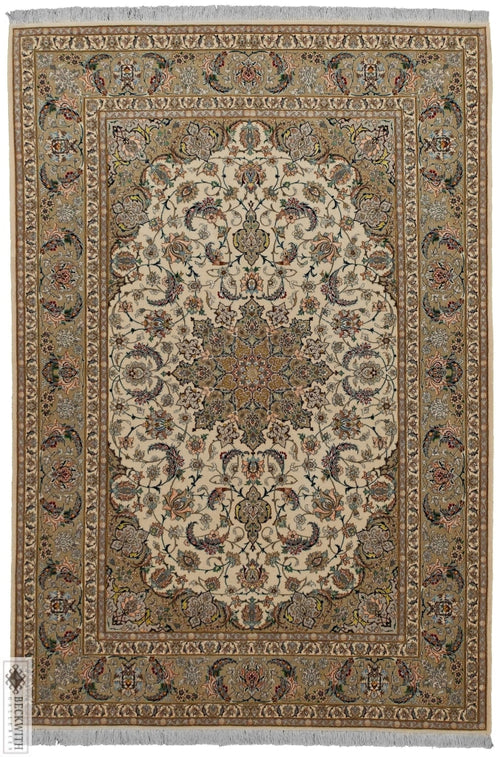 Isfahan Ivory 5X8 Rug