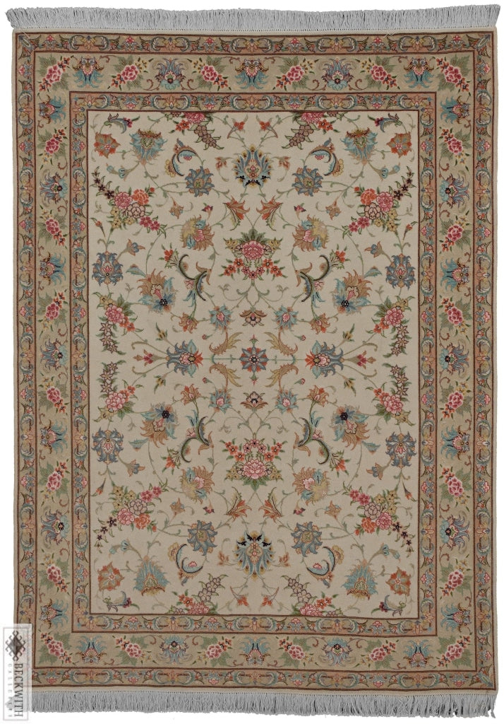 Tabriz Ivory 5X7 Rug